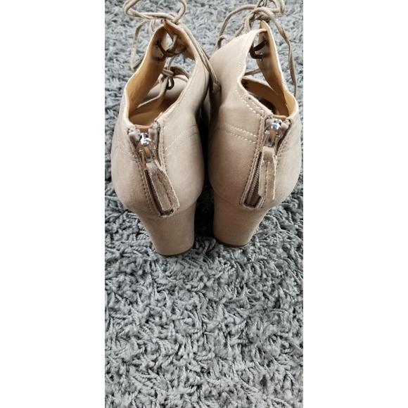 📍SOLD📍Franco Sarto | Gazella Lace up Peeptoe - Picture 6 of 6